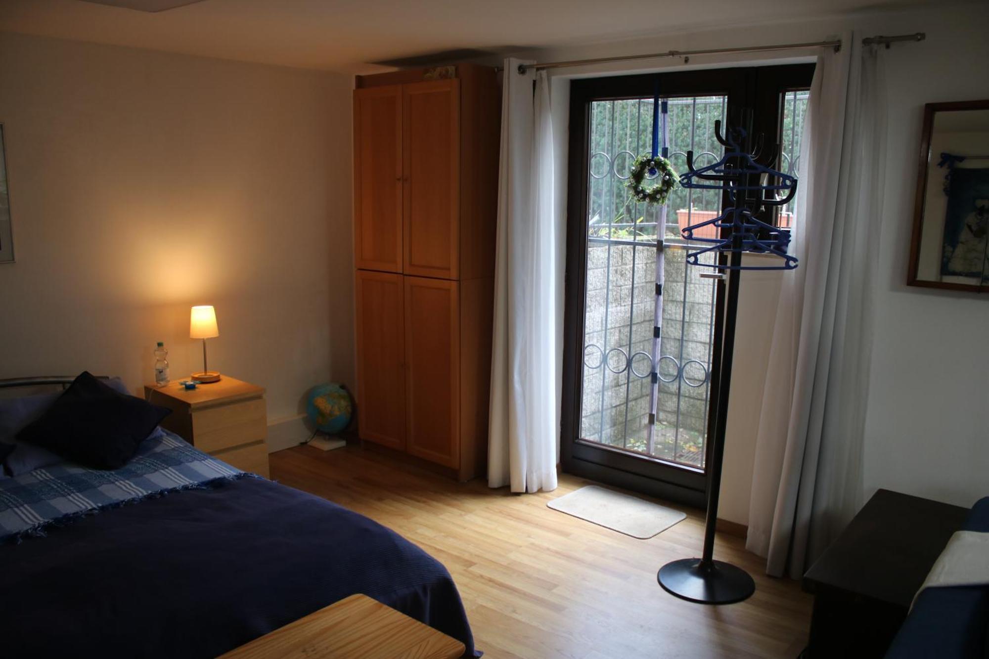 Lichtverwoehntes Atelier 19 Min Zu Fuss Downtown Apartment